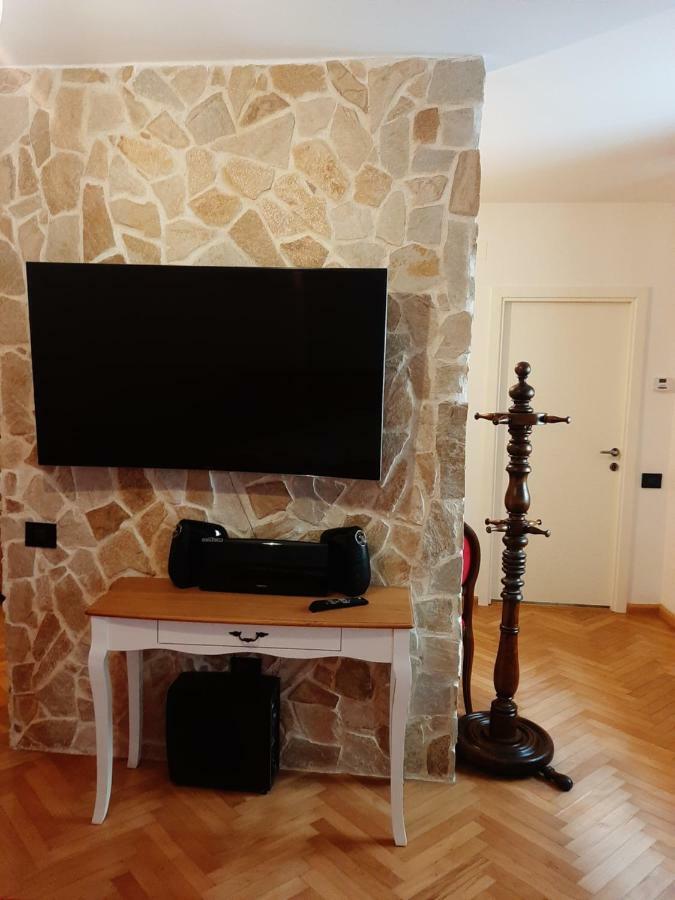 Ferienwohnung Luky10 Brașov Exterior foto